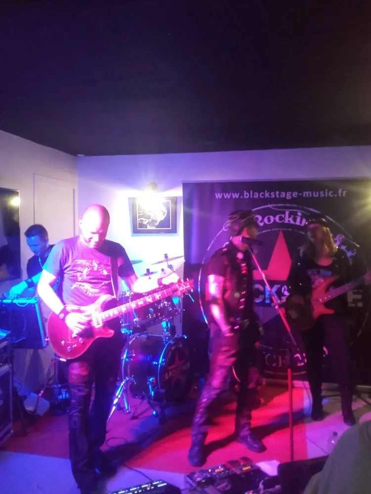 soirées à thèmes à Tresserve