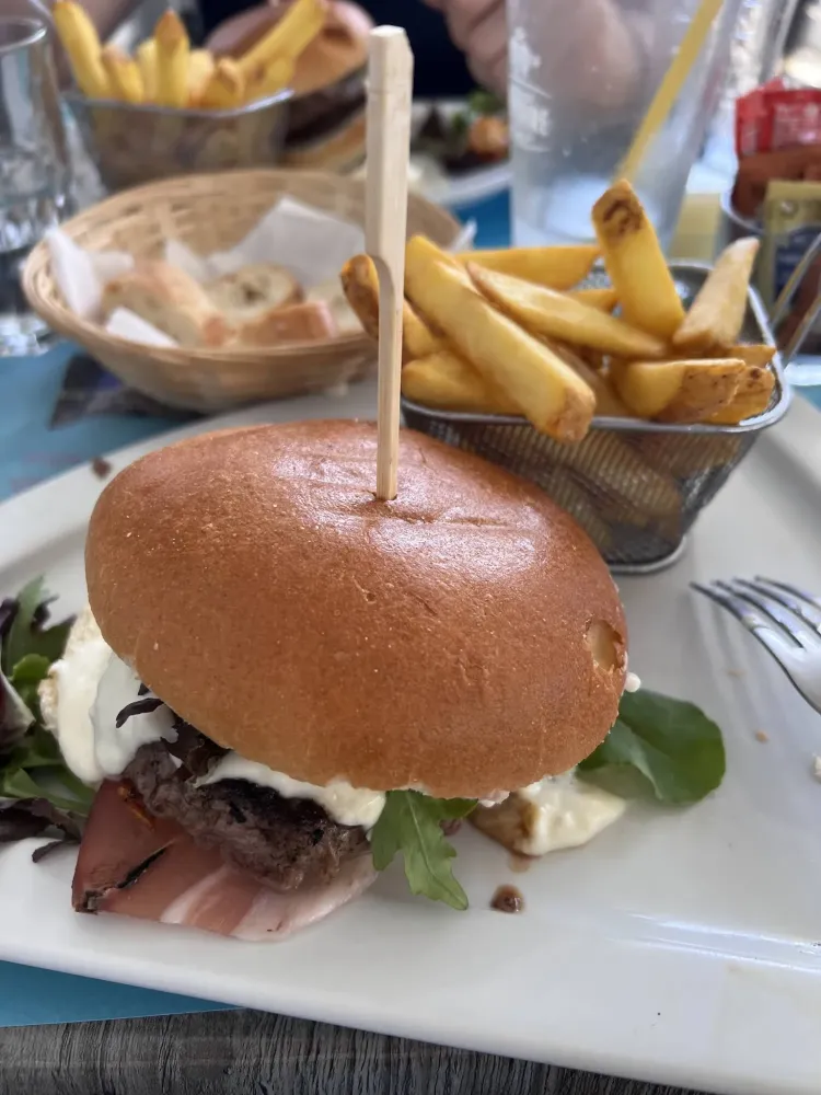 privatisation de restaurant à Tresserve